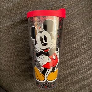 Tervis Mickey Mouse Cup with lid 24oz